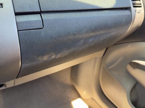 08 Prius Lower Glove Box Assembly Complete Door With Latch Hatchback Bisque Fe41 — photo 1