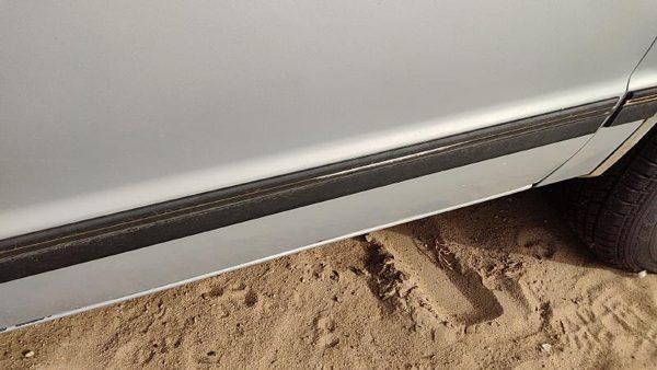 82-93 Chevy S10 Pickup Passenger Right Front Moulding From Door Oem Trim Strip — photo 5