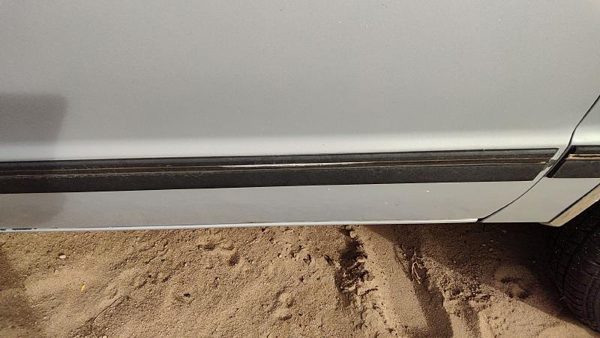 82-93 Chevy S10 Pickup Passenger Right Front Moulding From Door Oem Trim Strip — photo 6