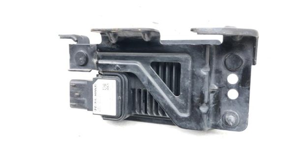 2016-2018 Hyundai Tucson Distance Radar Sensor Module Front Bumper Radar Unit — photo 4