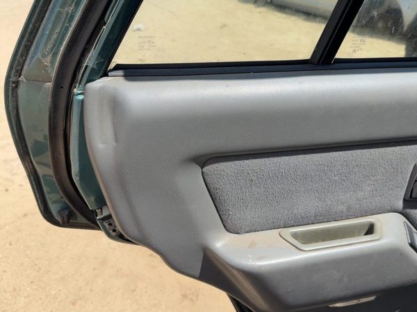 91-97 Isuzu Rodeo Driver Left Rear Door Trim Panel With Switches Back Gray 160 — photo 8