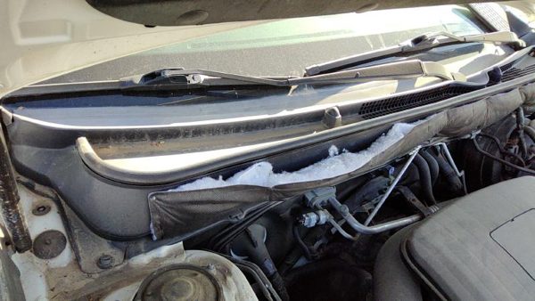 2010-2012 Subaru Legacy Outback Windshield Wiper Cowl Vent Trim Panel Oem Cover — photo 5