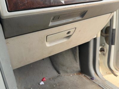 10 Chrysler Town & Country Glove Box Assembly Complete Door With Latch Oem Gray