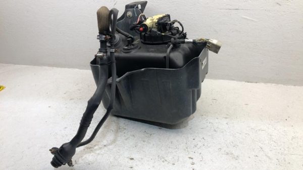 2011-2016 Ford F250 Deisel Exhaust Fluid Tank Oem Def 6.7L Powerstroke — photo 12