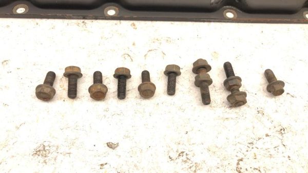 99-03 Ford F350 Passenger Right Valve Cover 7.3L Powerstroke Diesel With Bolts — photo 2