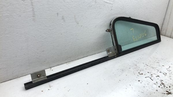 1979-1989 Driver Left Door Vent Window with Frame S Series S1600-S2600 — photo 1