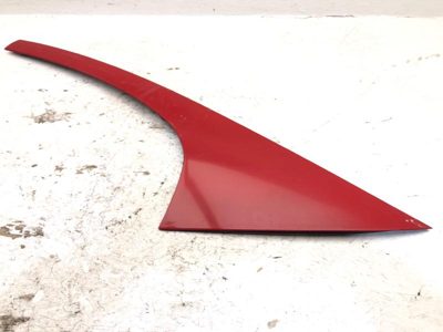 03 Sunfire Driver Left Rear Moulding On Quarter Panel Red 74U Upper Corner