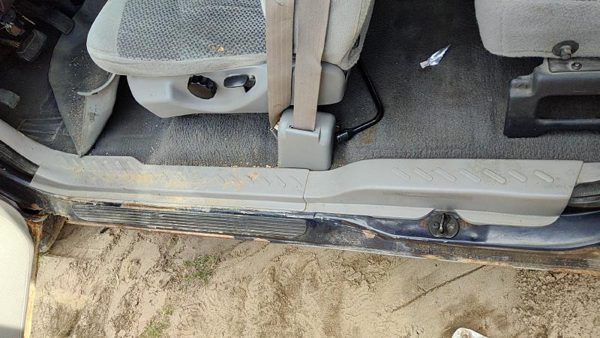 1997-2003 Ford F150 Driver Left Lower Kick Trim Panel Oem Gray — photo 2