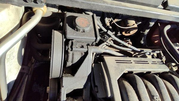 1992-1994 Pontiac Bonneville Power Steering Pump With Mount Bracket Oem 3.8l — photo 2