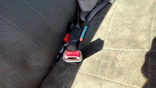 1999-2001 Ford F150 Passenger Right Front Seat Belt Buckle Receiver Oem Gray C2 — photo 3