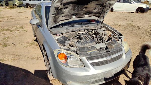 2006 Chevrolet Cobalt — vehicle photo 2