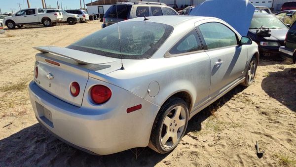 2006 Chevrolet Cobalt — vehicle photo 3
