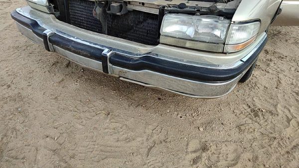 1991-1994 Buick Park Ave Front Bumper Cover Assembly Oem Gold 16516339 — photo 3