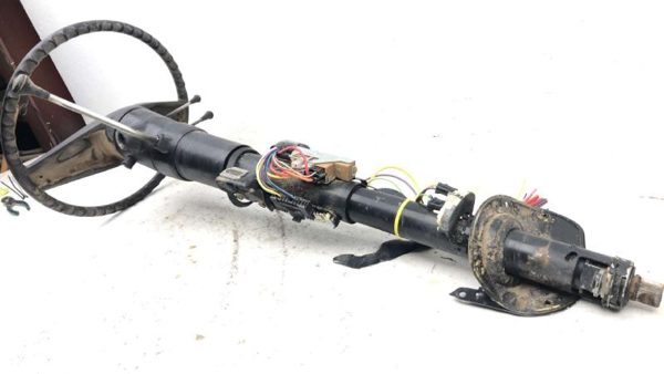 1973-1983 Chevy K10 C10 Steering Column At Tilt Without Key Oem No Key 07836435 — photo 7