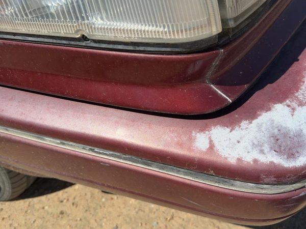 1985-1988 Nissan Maxima Passenger Right Moulding From Fender Oem Trim Strip Red — photo 4