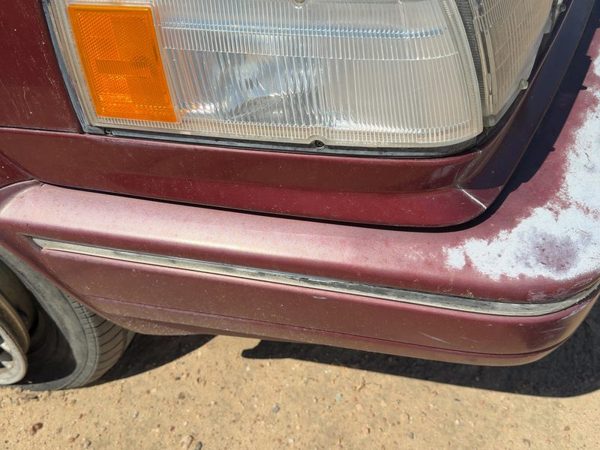 1985-1988 Nissan Maxima Passenger Right Moulding From Fender Oem Trim Strip Red — photo 5