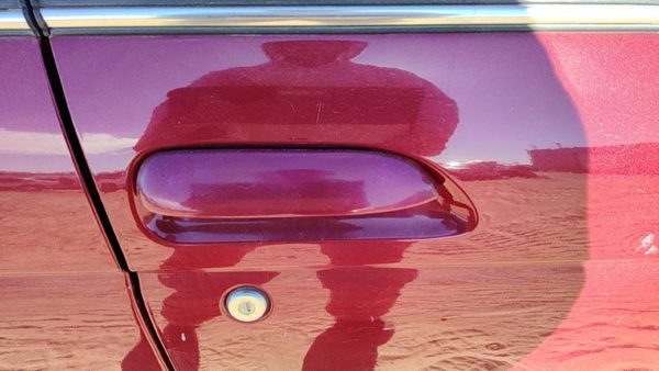 1995-1999 Chevy Lumina Passenger Right Front Outside Door Handle Oem Red — photo 2