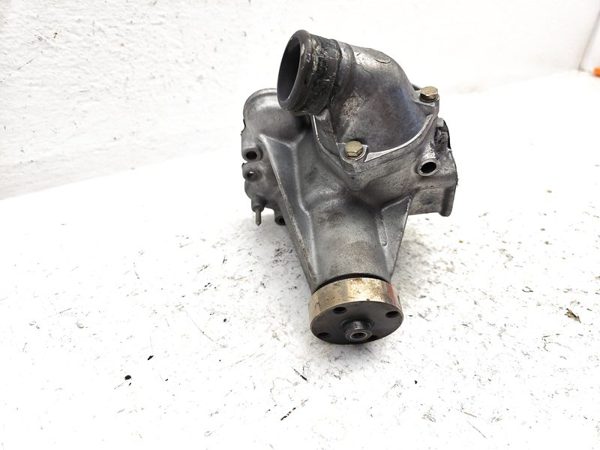 1980 Mercedes-Benz 450SL Water Pump Housing LH RH — photo 10