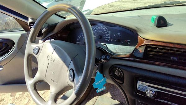 2000 Chevrolet Malibu Steering Column Floor Shift Key — photo 2