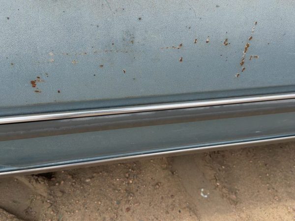 1986-1989 Olds 88 Passenger Right Front Moulding From Door Oem Trim Strip — photo 4
