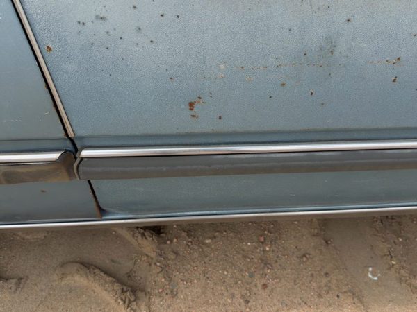 1986-1989 Olds 88 Passenger Right Front Moulding From Door Oem Trim Strip — photo 5