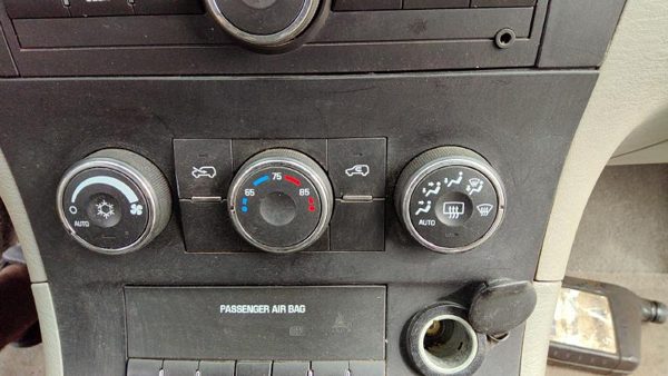 07-09 Grand Vitara Xl-7 Temperature Control Module In Dash Heater Ac Head Unit — photo 3