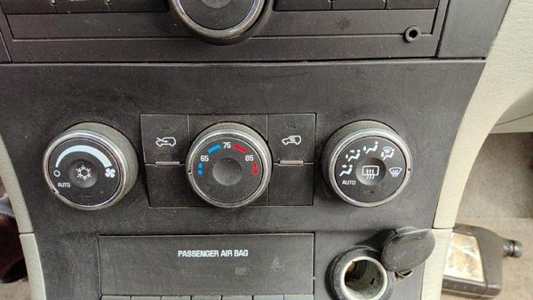 07-09 Grand Vitara Xl-7 Temperature Control Module In Dash Heater Ac Head Unit — photo 2