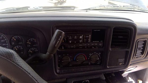00-02 Sierra 1500 Trim Bezel Around Speedometer Dash Surround Panel Graphite 12D — photo 4