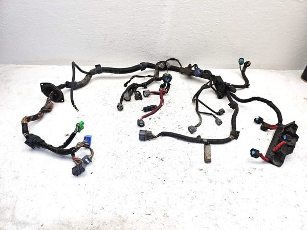 98-00 Honda Civic Hx Wiring Harness For Engine With Fuse Relay Box 1.6L D16Y5 — photo 1