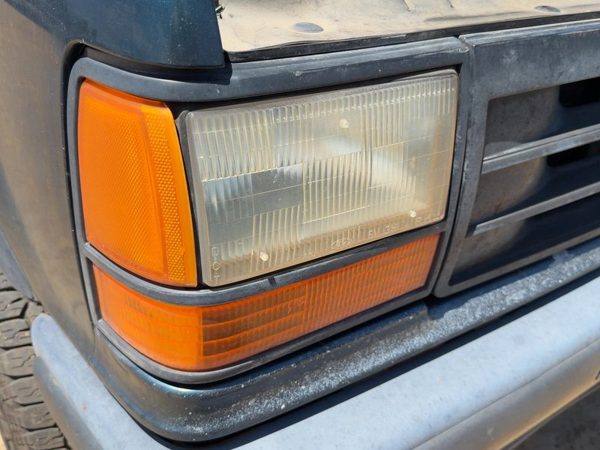 91-94 Ford Explorer 2 Dr Passenger Right Head Light Front Lamp OEM F1TZ13008C — photo 4