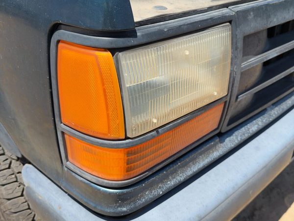91-94 Ford Explorer 2 Dr Passenger Right Head Light Front Lamp OEM F1TZ13008C — photo 3