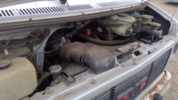 1994 GMC G2500 — vehicle photo 4