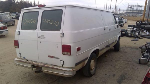 1994 GMC G2500 — vehicle photo 7