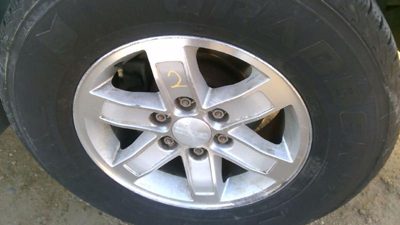 2005 Suburban 1500 Wheel Chevy 2