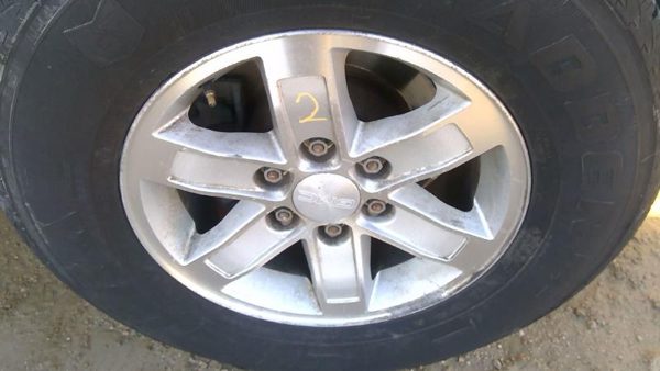 2005 Suburban 1500 Wheel Chevy 2 — photo 4