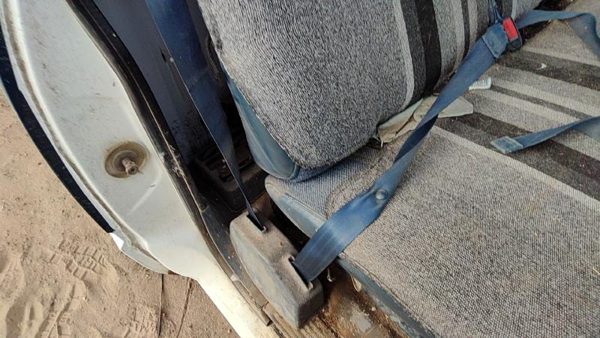 91 Chevy Silverado 1500 Passenger Right Front Seat Belt Retractor Shoulder Blue — photo 5
