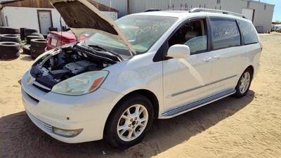 2004-2010 Toyota Sienna Driver Left Front Strut Assembly With Spring Oem Fwd