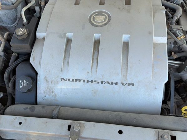 2005 Cadillac Deville Cylinder Head LH 4.6L — photo 2