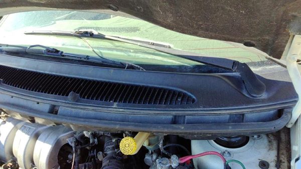 1996-02 Town & Country Driver Left Windshield Wiper Arm Oem Blade Lever 4717365 — photo 1