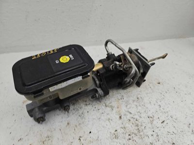 96-02 Chevy Express Van 2500 Power Brake Booster With Master Cylinder Pair Set