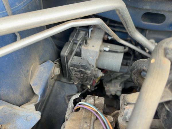 12 Nissan Sentra Complete Anti Lock Brake Pump Unit Oem Abs Module Assembly 2.0L — photo 2