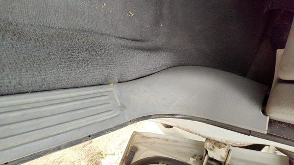 2000-2005 Mercury Sable Passenger Right Lower Kick Trim Panel Oem Gray — photo 3
