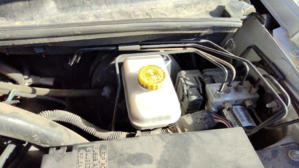 06-10 Jeep Grand Cherokee Power Brake Booster With Master Cylinder Pair Set Oem — photo 2