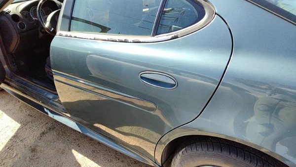 2007 Pontiac Grand Prix Rear Door LH Stealth Gray 46U — photo 3