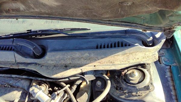2000-2007 Ford Taurus Windshield Wiper Cowl Vent Trim Panel Oem Cover — photo 3