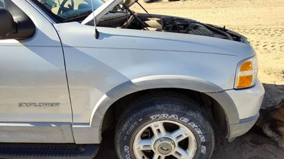 2002 Ford Explorer Fender RH Silver Ts