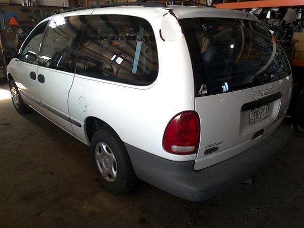 1999 Dodge Caravan Wheel With Tire — photo 2