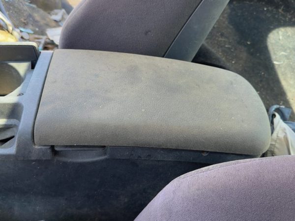 06-12 Eclipse Center Console Lid Only Oem Arm Rest Fold Down Floor Coupe Gray — photo 2