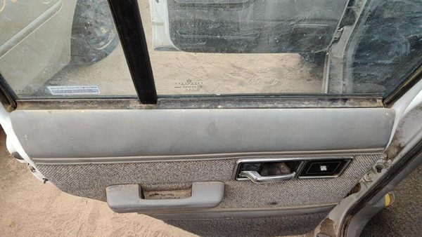 1987-1996 Jeep Cherokee Driver Left Rear Door Trim Panel With Switches Back Gray — photo 3