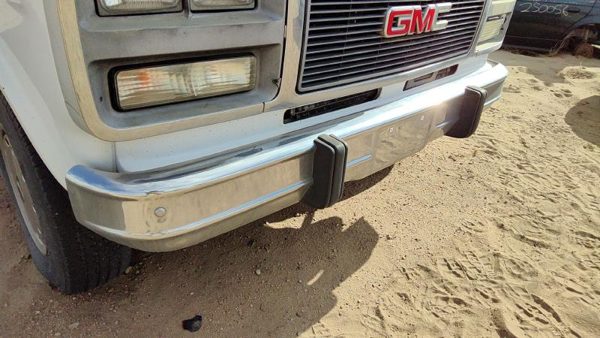 1992-1996 Gmc Van 3500 Front Bumper With Brackets Assembly Oem 15645294 — photo 7